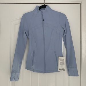 Lululemon NWT Define Jacket in Blue Linen, Size 6
